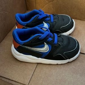 Nike LD Victory - Toddler size 7 C - worn in good condition!
